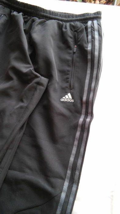 Spodnie dresowe adidas