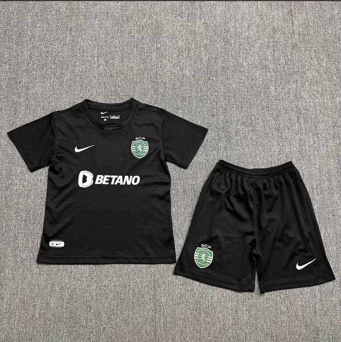 Conjuntos disponíveis 2 aos 14 anos