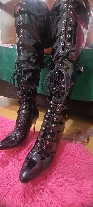 Kozaki za kolano wiązane w 3 kolorach