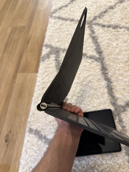 Ipad Pro m2+Magic keyboard+Apple pencil gn2