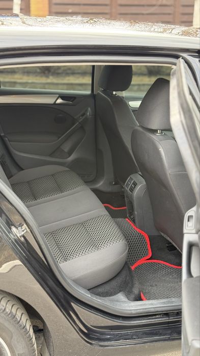 Продам Volkswagen Golf 2010 року 1.6 дизель