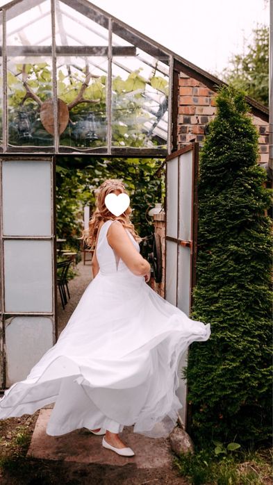 Biała, klasyczna suknia ślubna, tiul  L / XL 178cm i mniej