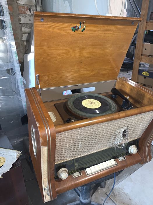 ламповая радиола "Октава