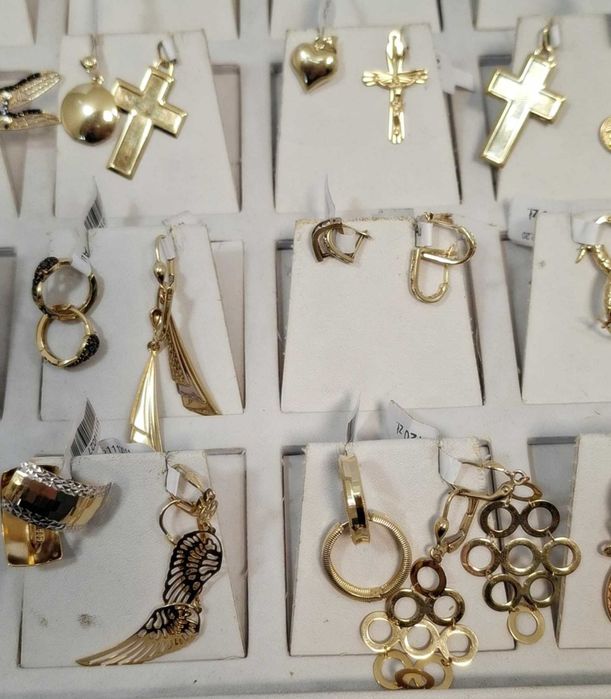 Prześliczne złote kolczyki 585