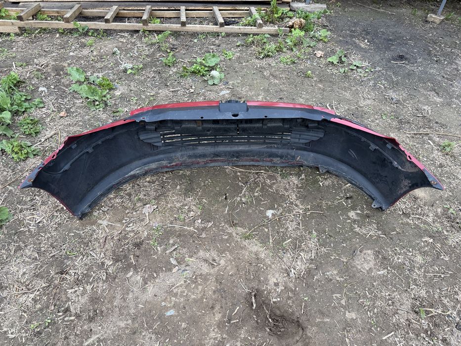 Передній бампер Peugeot 307 Пежо 307 2001-2005 дорестайл