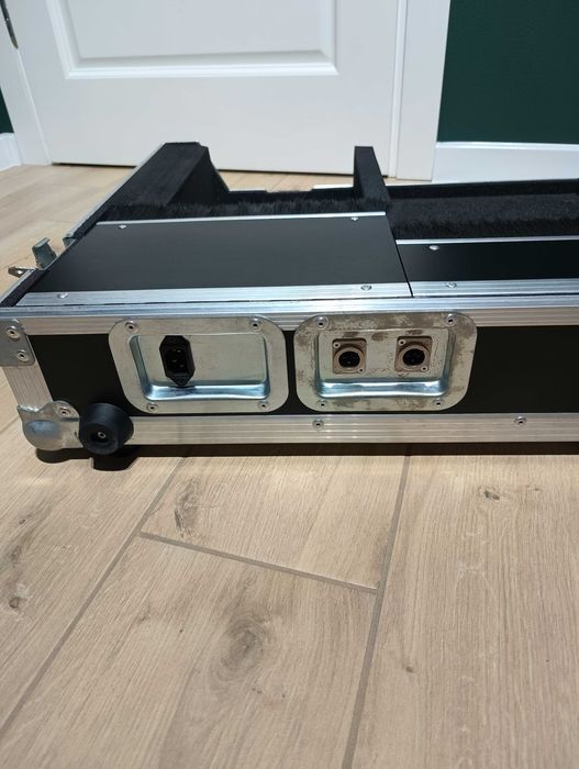 Case barczak dla Cdj 200-400 i Djm 600-800