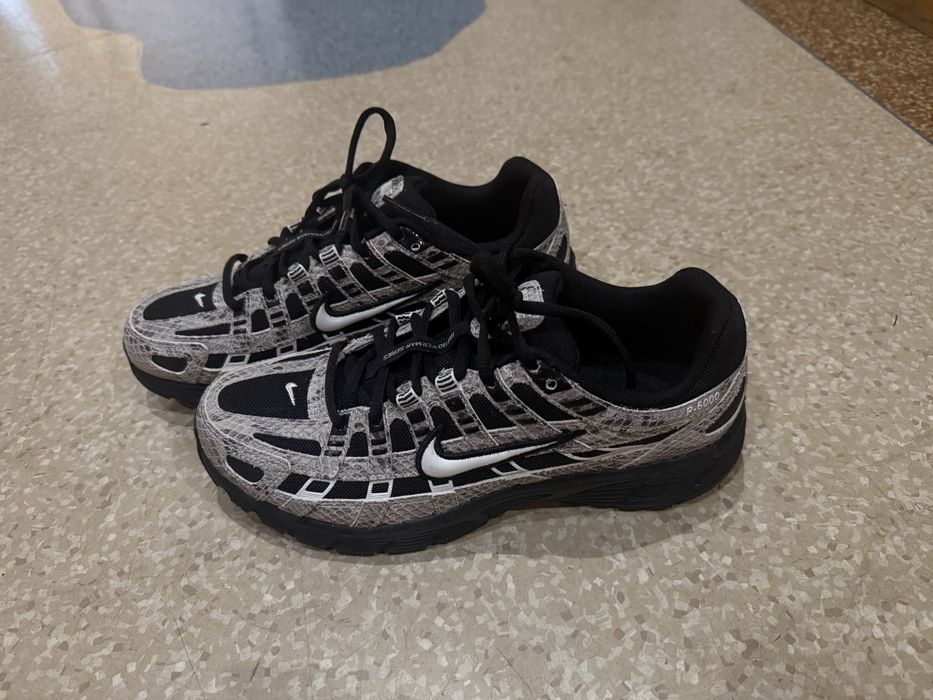 Кросівки Nike P-6000