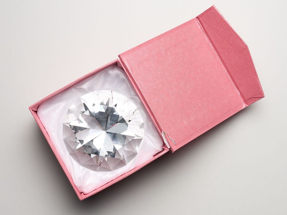 Pesa papeis grande em forma de diamante em vidro