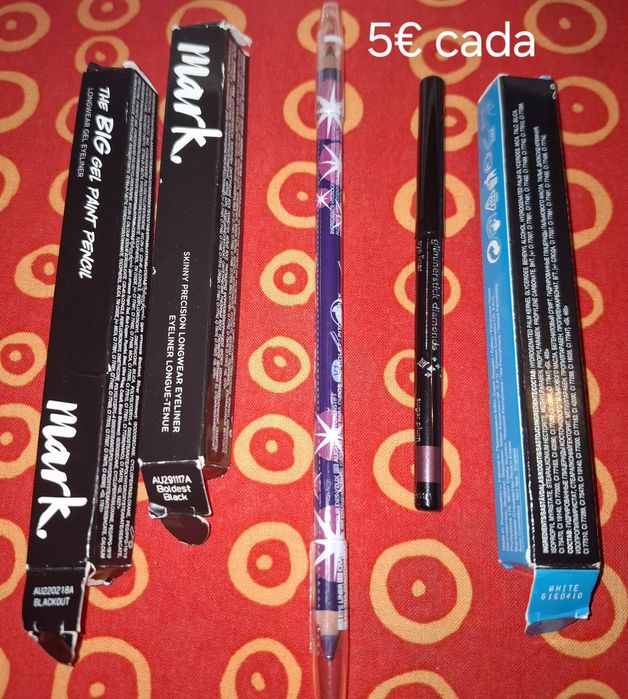 Vários produtos maquilhagem avon