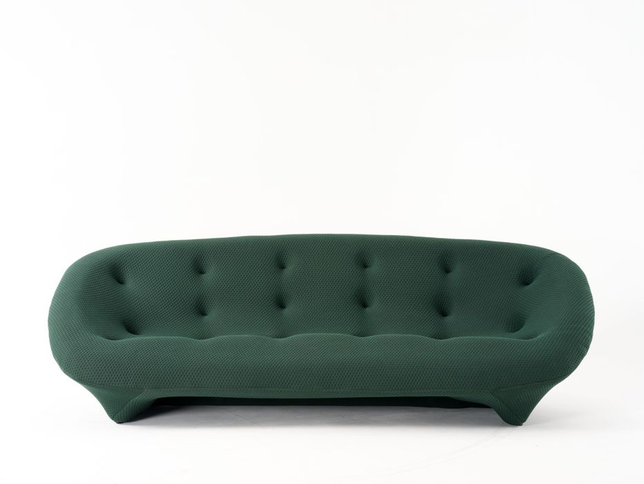 Sofá triplo estilo Ploum da Ligne Roset