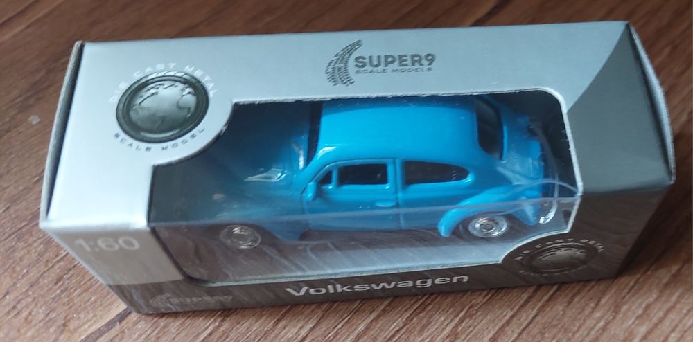 VW BEETLE carocha - metalico, escala 1:60. Novo