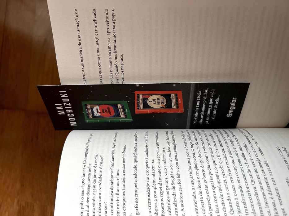 A Magia do Café da Lua Cheia de Mai Mochizuki