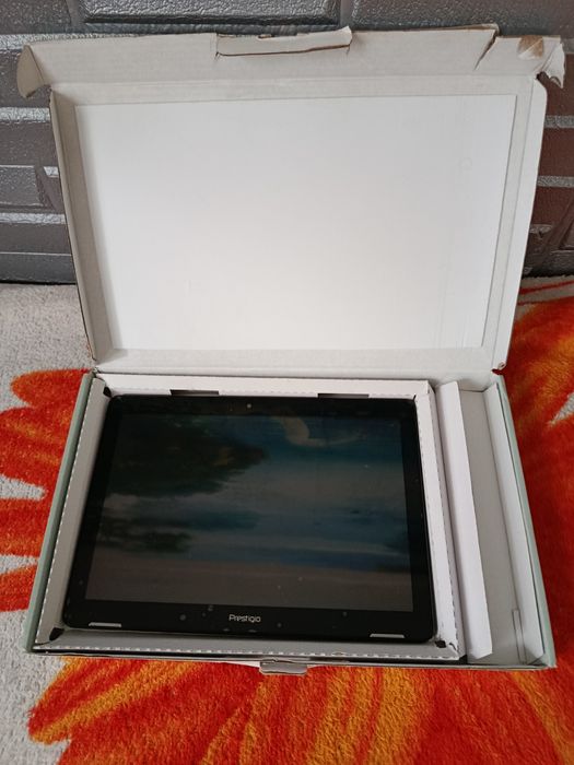 планшет Prestigio Wize 4111  3G, 10 дюймов экран, андройд 10