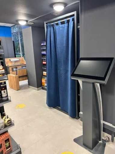 Оренда приміщення во вул. Володимира Великого, 35