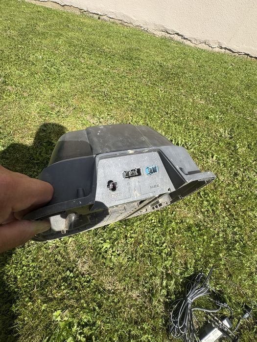 Kosiarka Husqvarna AUTOMOWER 305 kosiła 1344h