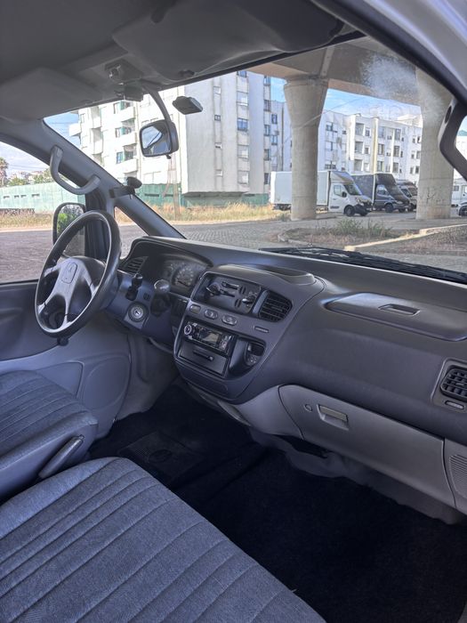 Vendo Mitsubishi L400