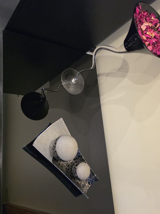 Mesa de Centro Moderna - Preto Brilho c/ Gaveta Forrada
