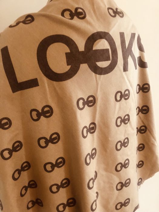 Wolfgang Joop szal chusta