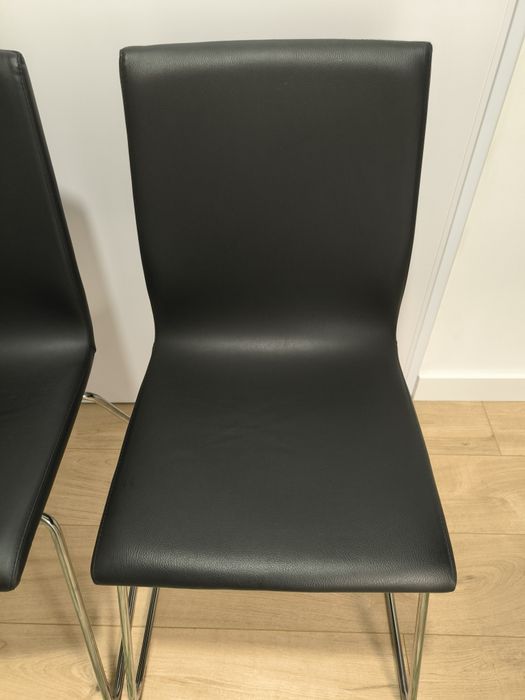 2 cadeiras LILLANAS em pele IKEA