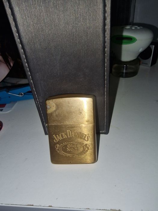Vendo esqueiro zippo de 1991
