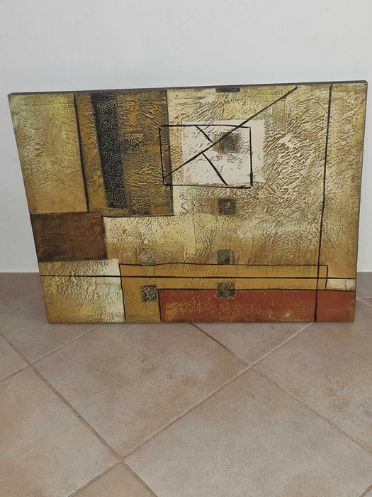 Quadros com relevo, como novos