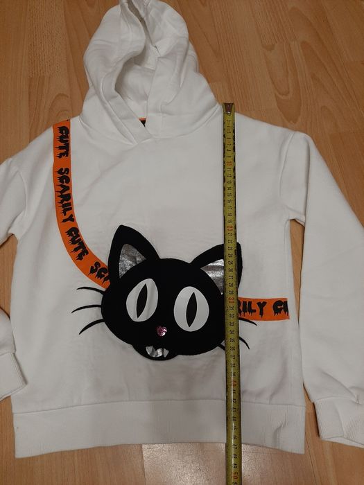 Bluza 134 biala z kotem