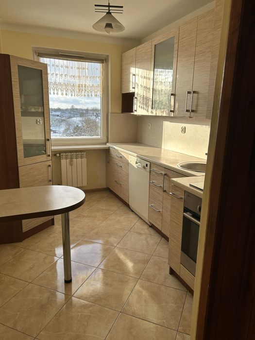 Przestronne mieszkanie na sprzedaż