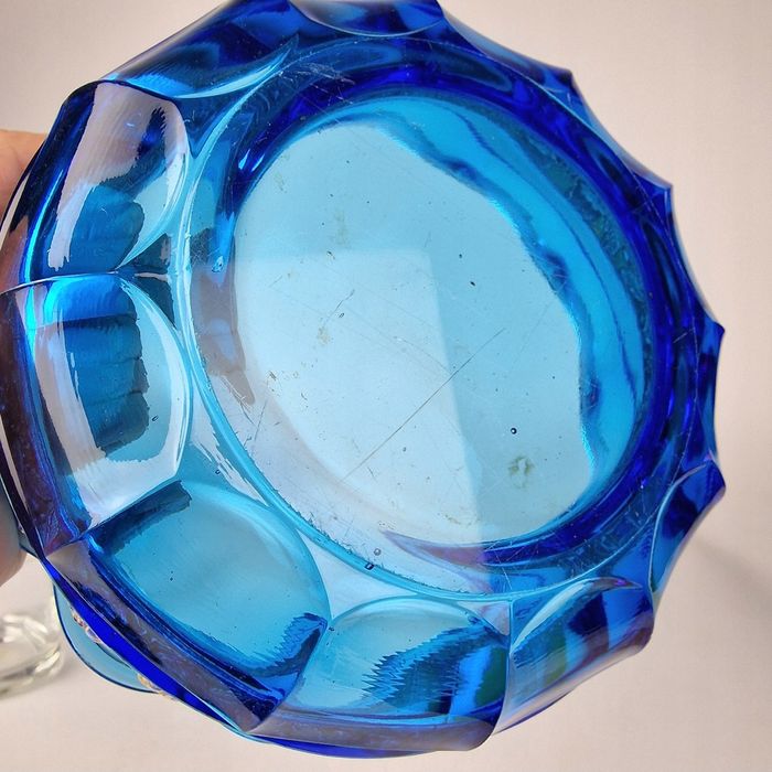 Stara misa model Ariadne Brockwitz Glas Art Deco
