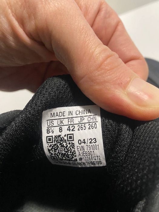 Продам кросівки Adidas Terrex Swift Solo 2.0