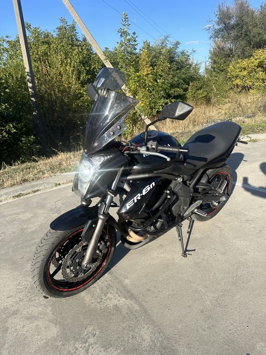 Kawasaki ER-6n, 2010 рік,