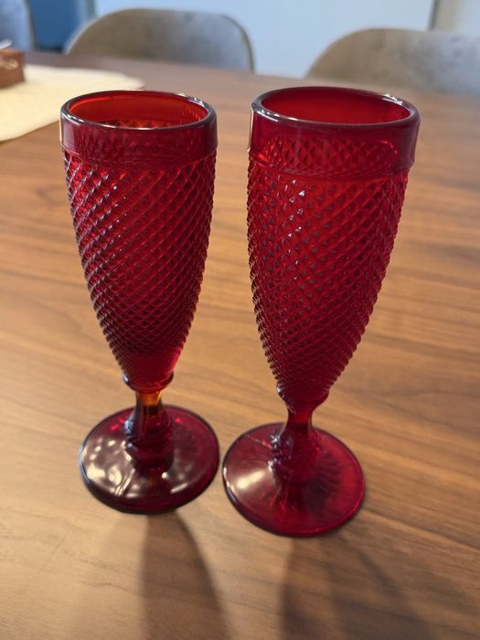 Pares de taças agua mais flute gato preto