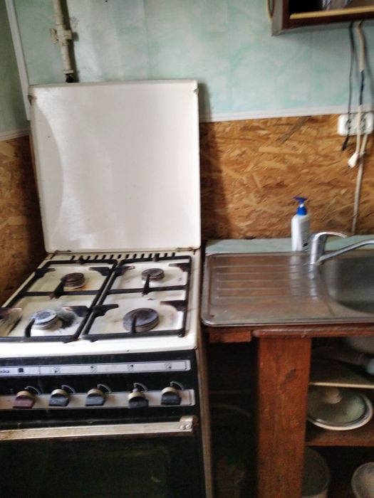 Продам будинок зі зручностями село Червоне