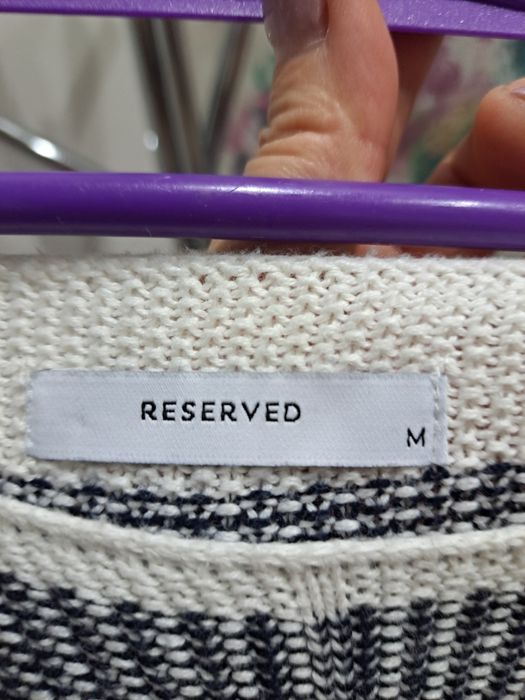 Sweter Reserved w pasy