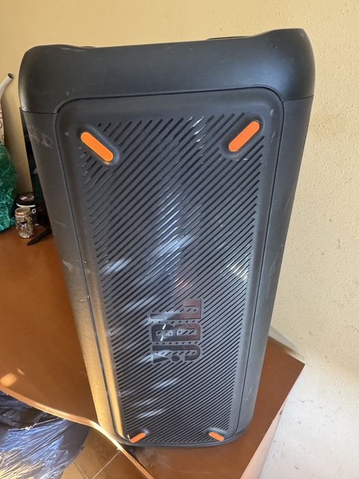 JBL PartyBox 200