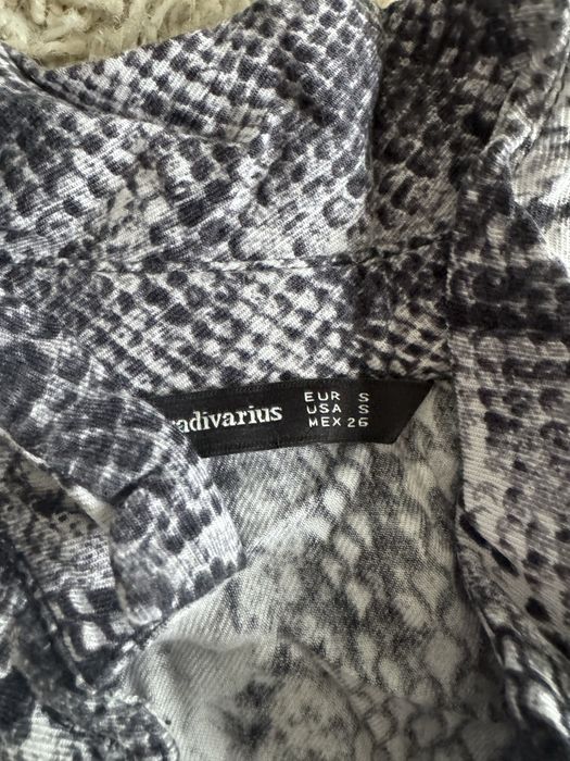 Sukienka damska stradivarius