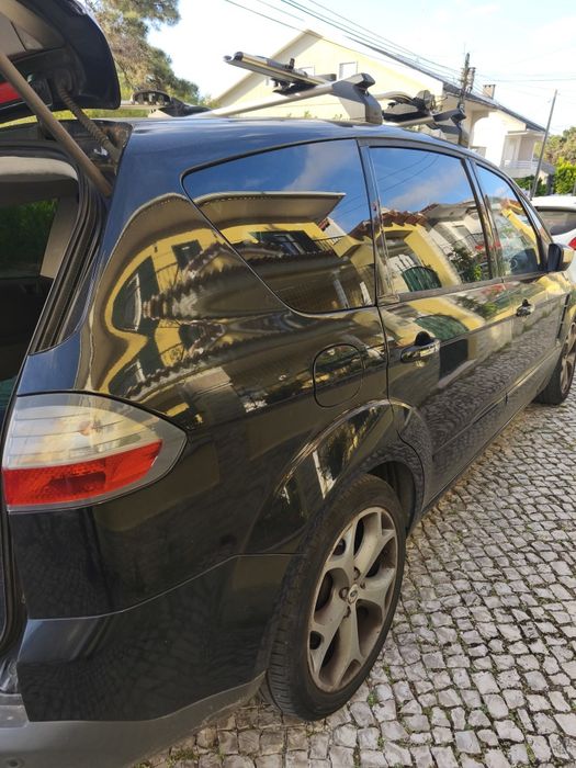 Ford S Max 2.0 preta 7 lugares