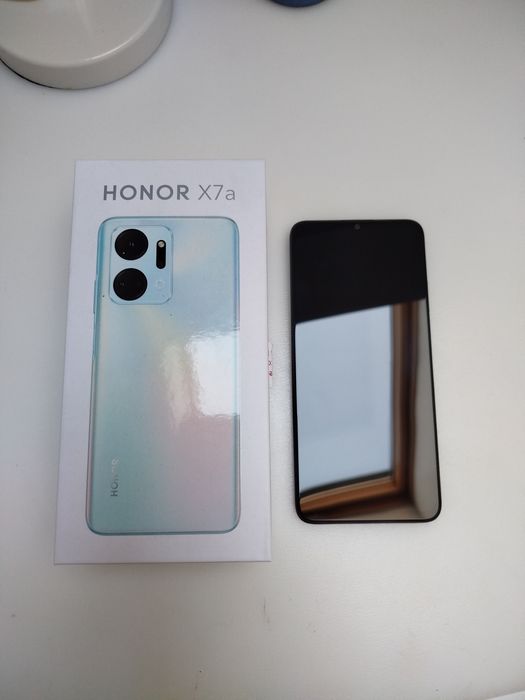 Smartfon honor X7a  4/128GB jak nowy