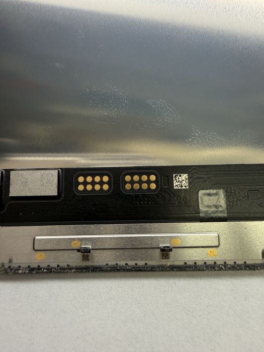 Zbity Oryginalny Wyświetalcz iPhone 16 Pro Max ZBITY