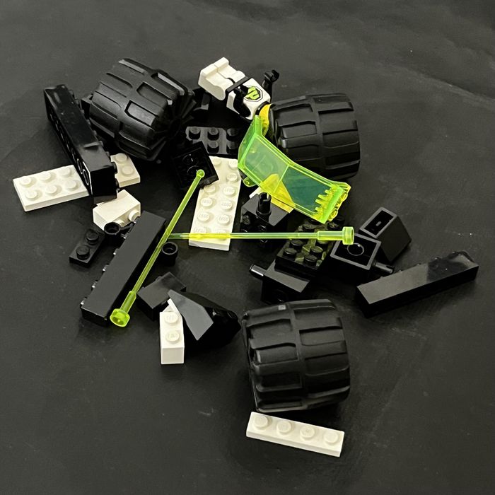6851 LEGO Trzykołowy pojazd kosmiczny