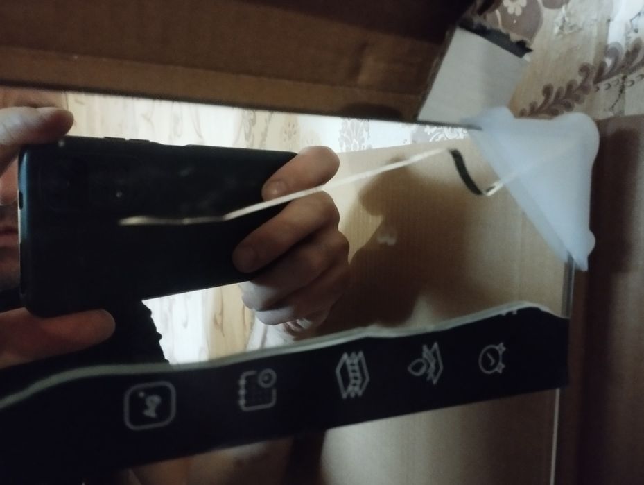 Продам срочно дзеркало с подсветкой