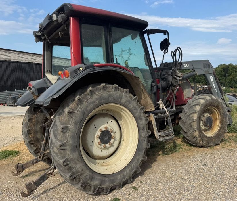 Valtra N 101