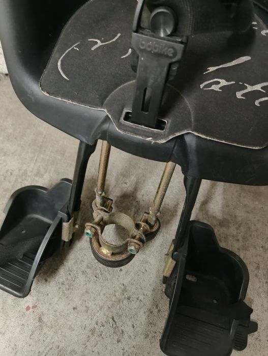 Cadeira / assento para bicicleta (montagem frontal)