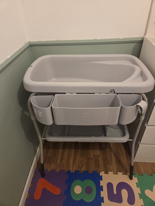 Banheira com trocador chicco