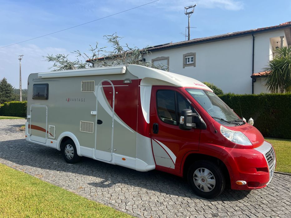 Auto Caravana Dethleffs Advantage