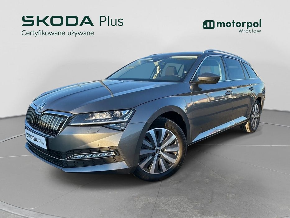 Skoda Superb Combi Style Hybrid + Pakiet Selection, Hak, Kamera, LED Matrix, ACC