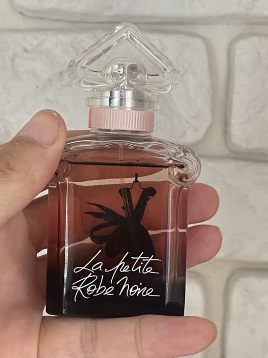 Perfumy la petite robe  noire