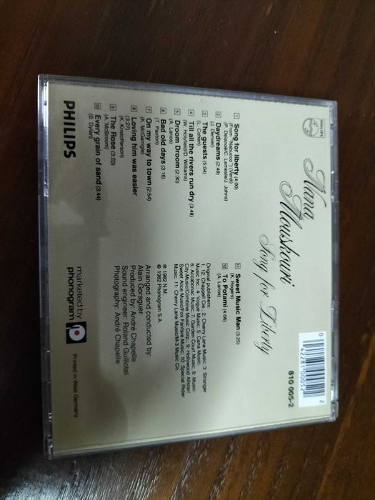 Nana Mouskouri - Song for Liberty, em fantástico estado.