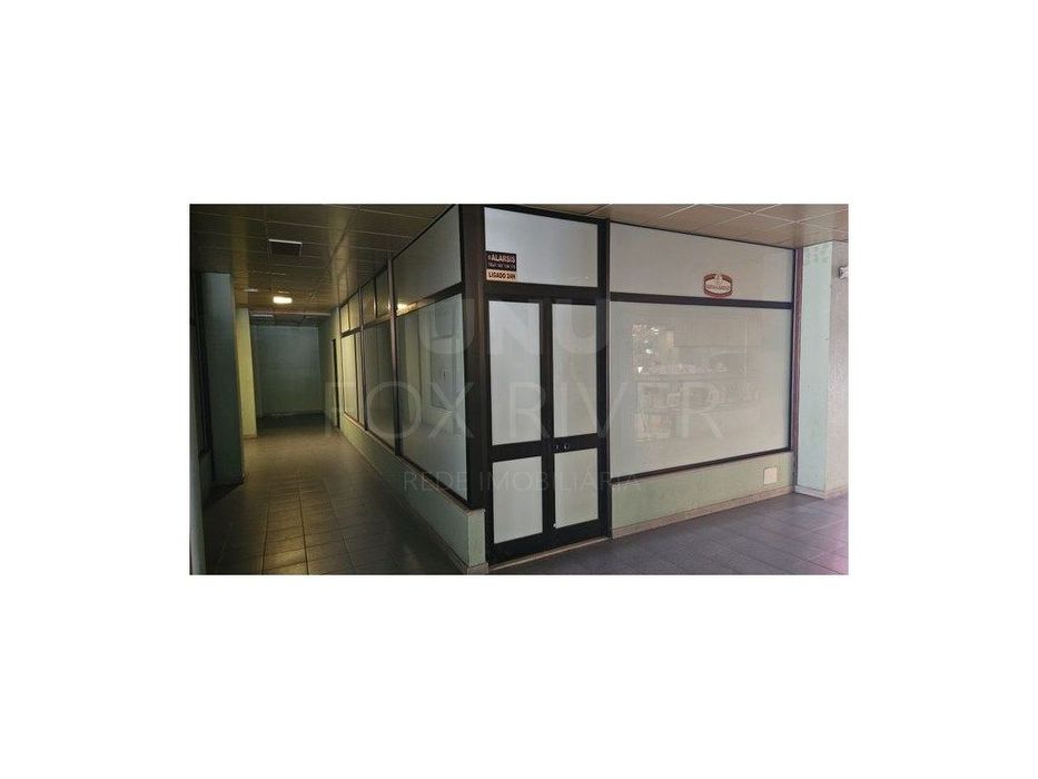 Espaço Comercial à Venda no Centro de Valença
