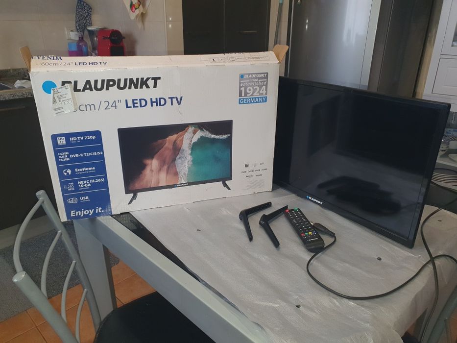 TV LED Blaupunkt 24" HD – Ideal para Cozinha / Quarto / Auto Caravana