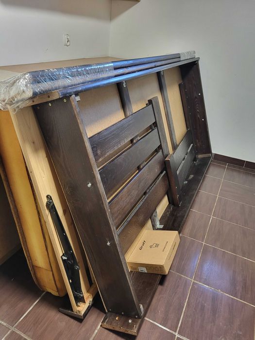 Łóżko młodzieżowe